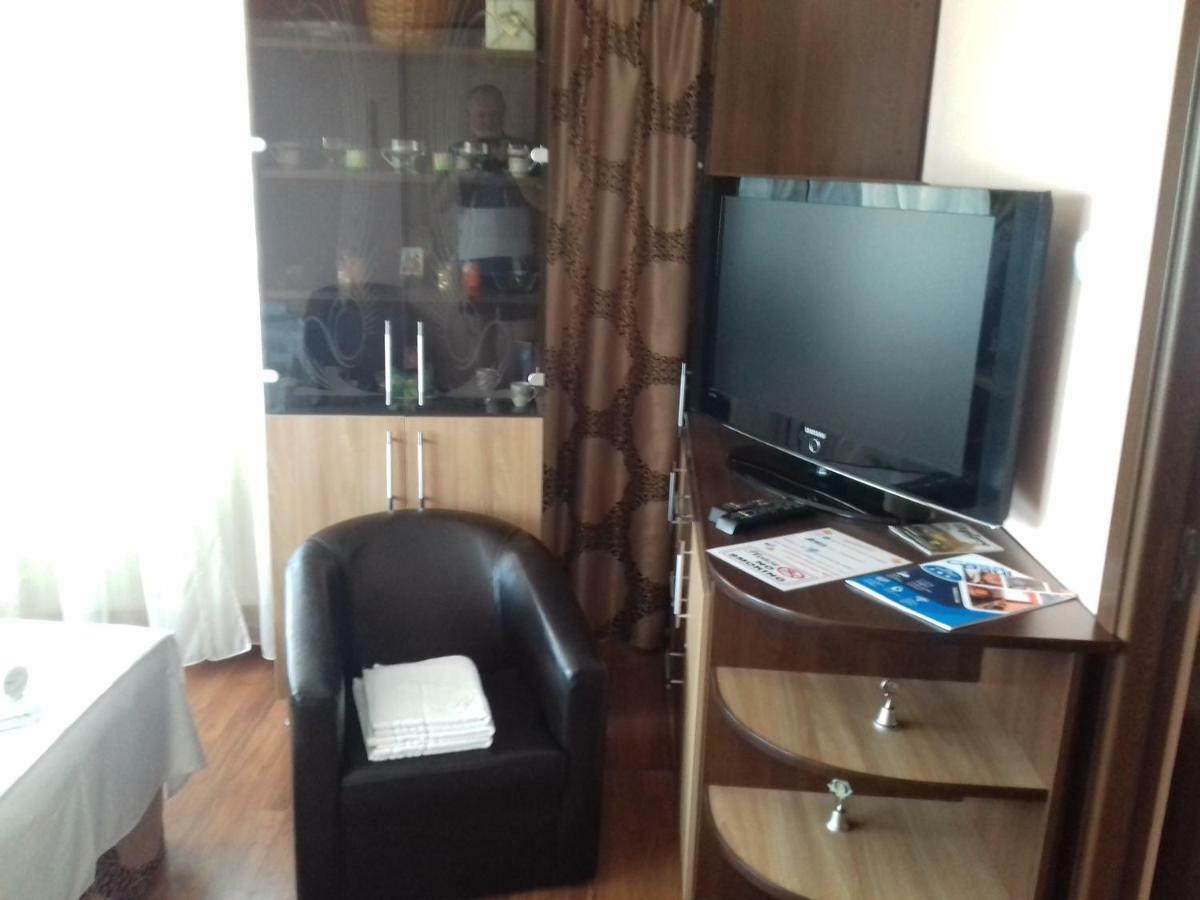 Casa Paul Hotel Galati  Bagian luar foto